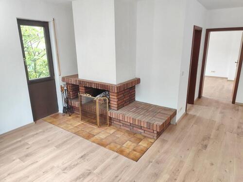 Foto - Möbilierte 2- Zimmer Wohnung mit Kamin in Sulzbach (Taunus)