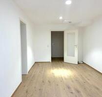 Teilrenovierte 1-Zimmerwohnung in zentraler Lage der Neckarstadt - Mannheim Herzogenried