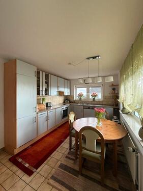 Foto - Helle 3 Zi Whg mit EBKNähe Frankfurt