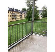 Komm nach Heiligenhaus: 2 schön aufgeteilte Zimmer+ K, D, B und ein Sonnenbalkon
