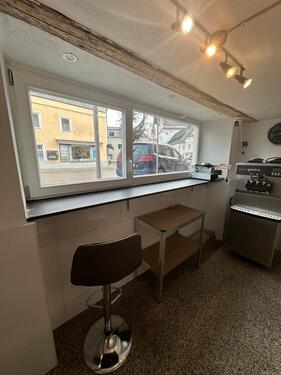 Foto - Kleine Ladenfläche Gewerbefläche direkt am Bahnhof