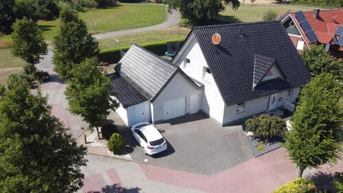 Foto - Freistehendes Einfamilienhaus - 130m2 zur MIETE
