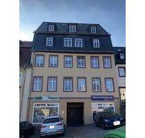 Sehr schöne zentrale 3-Zimmer Wohnung mit Balkon am Altmarkt - Hohenstein-Ernstthal