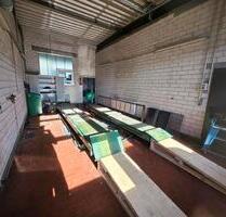 Vermiete Halle mit Hebebühne und Lichteinstellgerät - Schwäbisch Gmünd