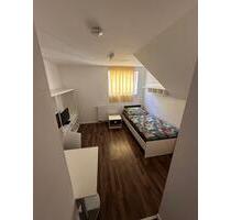 Wg Zimmer 390€ - 390,00&nbsp;EUR Kaltmiete, ca.&nbsp; 22,00&nbsp;m&sup2; in Karlsruhe (PLZ: 76227) Durlach