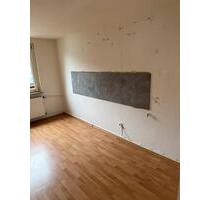 2-Zimmer-Dachgeschosswohnung in zentraler Lage von Derschlag - Gummersbach Berstig Süd