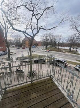 Foto - Attraktive 3-Zimmer-Altbauwohnung mit Fahrstuhl – 82 m² in der Tr