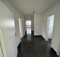 Großzügige, helle 3-Zimmer Wohnung, mit großem Garten - Crailsheim