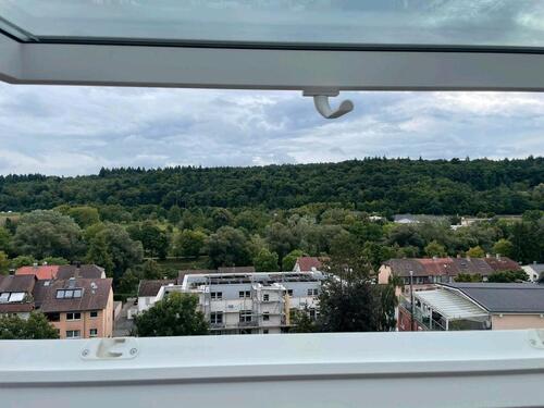 Foto - Gemütliche 1,5 Zimmer-Dachgeschoss-Wohnung