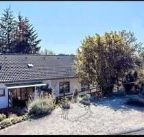 Einfamilienhaus mit Einliegerwohnung in 54309 Butzweiler - Newel
