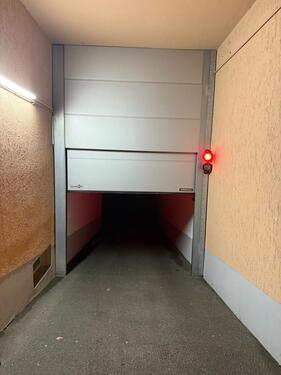 Foto - Tiefgarage - 80,00 EUR Miete,