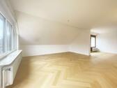 Foto - 3.5 Zimmer Dachgeschoßwohnung in Stuttgart