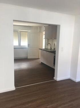 Foto - VON PRIVAT: 7-Zimmer Haus, ca. 210 qm + eigenem Garten