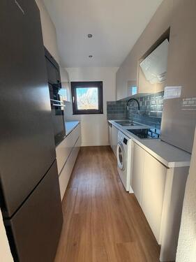 Foto - Lichtdurchflutete 4 Zimmer Wohnung mit vollausgestatteter EBK