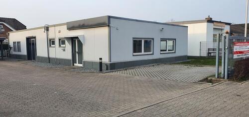Foto - Gewerbehalle mit Bürotrakt, Bad Schwartau, Lübeck