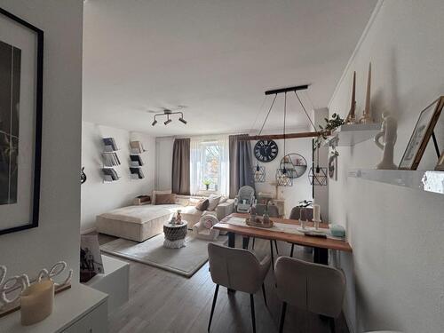 Foto - Schöne 3-Raum-Wohnung mit Balkon - Nachmieter ab 01.09.2026