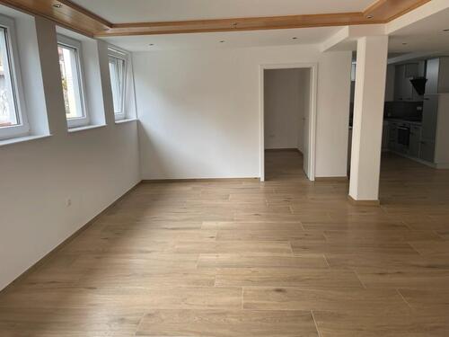 Foto - 3 Zimmer Etagenwohnung zur Miete in Sennfeld