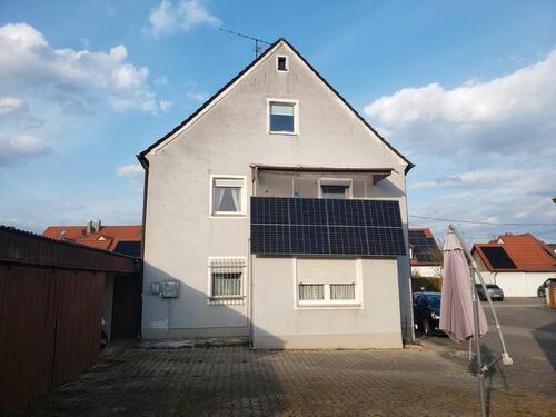 Foto - Mehrfamilienhaus, Wohnhaus in Regenstauf