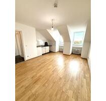 Attraktives Apartment mit großem Tageslichtbad in München-Laim - ideal für Singles