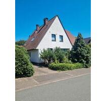 Großes Zweifamilienhaus, Garten und Garage Stadtrand Blomberg