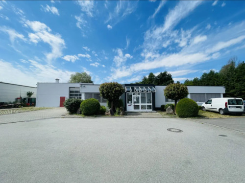 Foto - ProduktionLagerhalleWerkstatt mit Bürogebäude zu vermieten