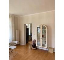 3 Zimmer Wohnung möbliert - 700,00&nbsp;EUR Kaltmiete, ca.&nbsp; 70,00&nbsp;m&sup2; in Leipzig (PLZ: 04315) Ost