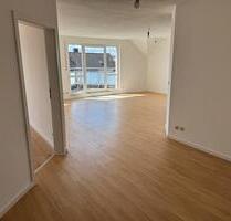 Vollständig renovierte 2 Zimmer Wohnung in Schwandorf