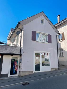 Foto - Haus mit Gewerberaum - 186.000,00&nbsp;EUR Kaufpreis, ca.&nbsp; 75,00&nbsp;m&sup2;