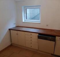 80 qm - Keller-Wohnung in Naunheim zu mieten - Welling