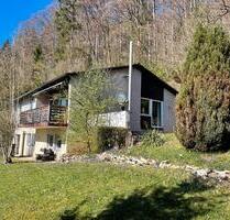 Ein-Zweifamilienhaus Egloffstein 210 qm Wohnfläche 1097 qm Grund