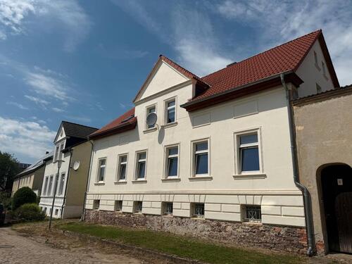 Foto - Attraktives Bauernhaus mit 3 Wohneinheiten und großem Entwicklung