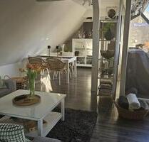 Maisonette-Dachgeschosswohnung mit Loggia im Kaiserviertel - Dortmund Brackel