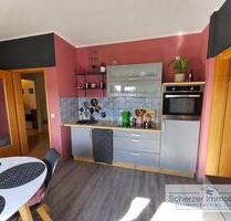 helle 3-Zimmer Wohnung in ruhiger Lage, 3. OG, nahe neuberts Restaurant, ab 01.08.2026 - Crimmitschau