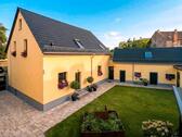Foto - Gepflegtes Einfamilienhaus mit idyllischem Innenhof