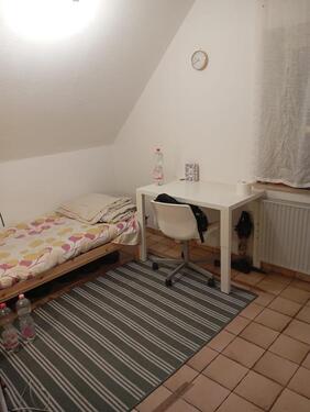 Foto - Wg Zimmer ab sofort - 650,00 EUR Kaltmiete,
