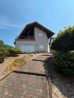 Foto - Modernes Einfamilienhaus ruhige Lage