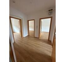 Schöne 2-Zimmer Wohnung - 446,00 EUR Kaltmiete, in Weiden in der Oberpfalz (PLZ: 92637)