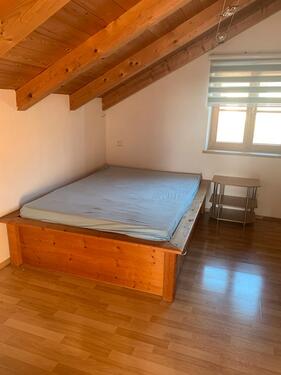 Foto - 1 Zimmer für Pendler - 380,00&nbsp;EUR Kaltmiete, ca.&nbsp; 20,00&nbsp;m&sup2;