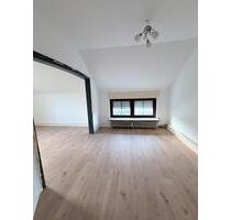 3-Zimmer-Altbauwohnung - Komplett saniert - Innenstadtlage - Gütersloh