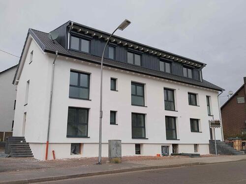 Foto - Saarbrücken -Bübingen, Erstbezug nach Kernsanierung: 6x schöne, helle, moderne 3-ZKB, Balkon