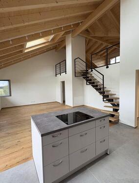 Foto - 4-Zimmer Galerie Whg. am Ortsrand – Wohnen mit Blick ins Grüne