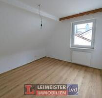 Frisch RENOVIERT & BEZUGSFERTIG - 2,5-Zimmer-Obergeschosswohnung in Gailbach - Aschaffenburg