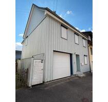 Gemütliche Doppelhaushälfte - 309.000,00 EUR Kaufpreis, in Tuttlingen (PLZ: 78532)