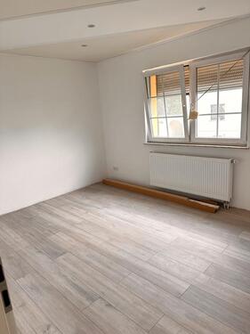 Foto - Helle 4 Zimmer Wohnung mit Garten-Erstbezug nach Renovierung