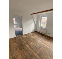 Helle 2-Raum Wohnung in Nossen - 280,00&nbsp;EUR Kaltmiete, ca.&nbsp; 52,00&nbsp;m&sup2; in Nossen (PLZ: 01683)