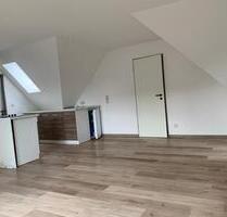 Kellenhusen Dachwohnung 200m z. Strand 3 Zi. Kü.Bad Balkon 685.-KM - Kellenhusen (Ostsee)