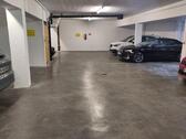 Foto - Tiefgaragenplatz zu vermieten - 80,00&nbsp;EUR Miete,