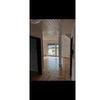 Helle Dachgeschoss Wohnung in Wersau - Brensbach