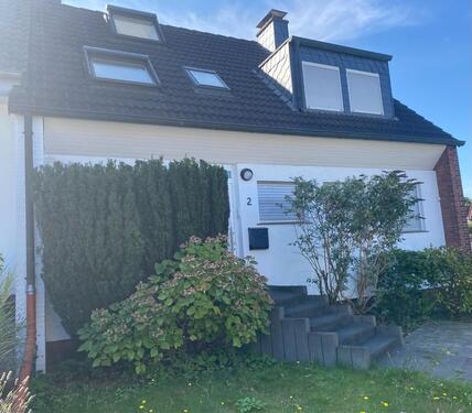 Foto - Haus mit Garten - 1.300,00 EUR Kaltmiete,