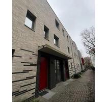 Schöne moderne 2 Zimmerwhg. Zentral in Lichtenberg - Berlin Rummelsburg